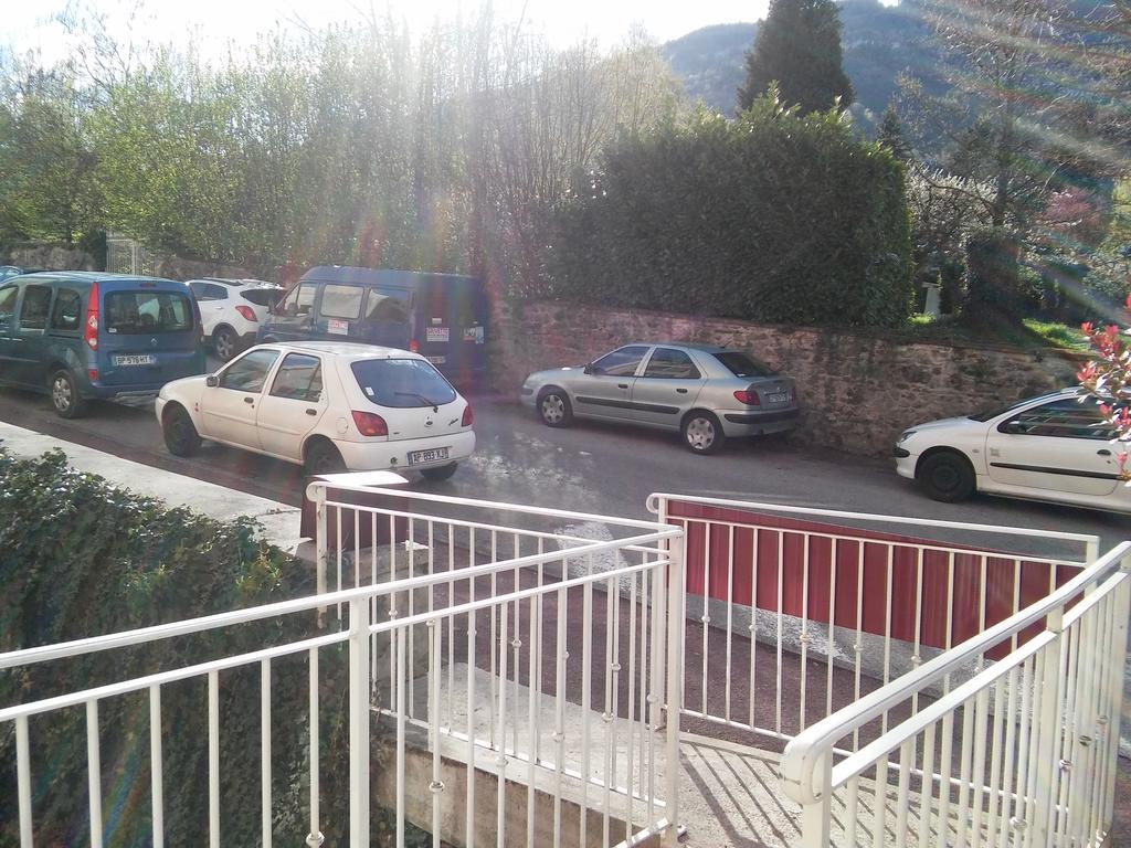 Homtel Le Parc Ξενοδοχείο Allevard Εξωτερικό φωτογραφία