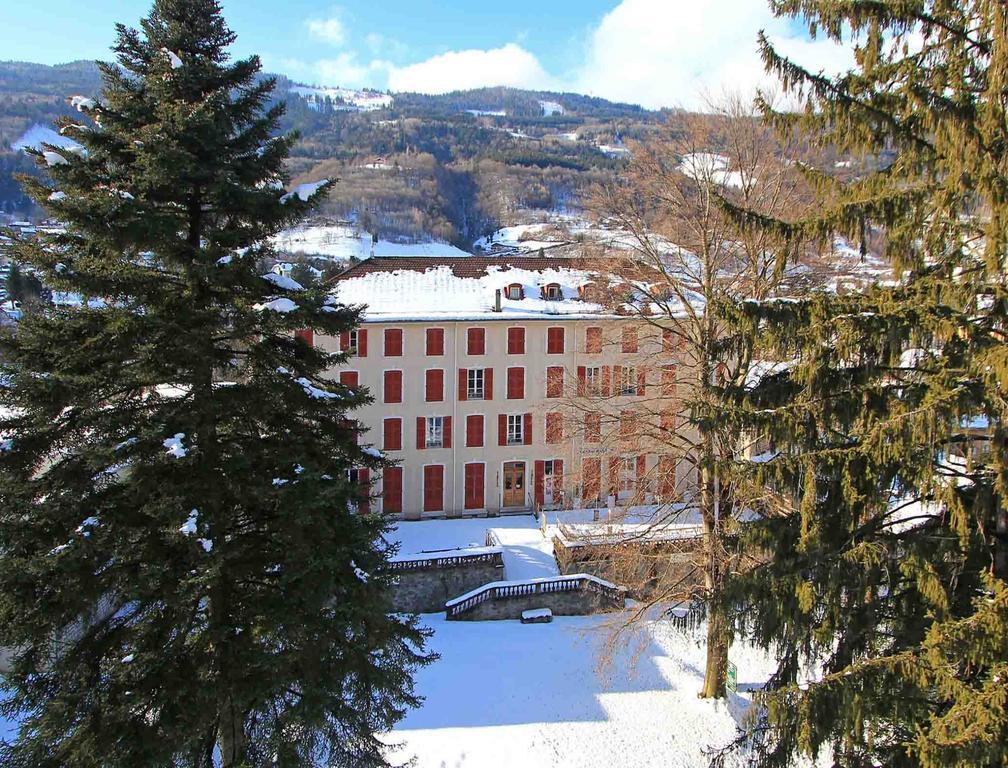 Homtel Le Parc Ξενοδοχείο Allevard Εξωτερικό φωτογραφία